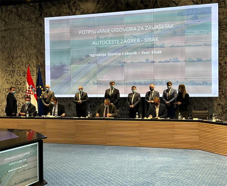 Slika /slike/foto 2_22/foto POTPIS AC ZG-SK 18-2_22/nsl POTPIS AC ZG-SK 18-2_22.jpg